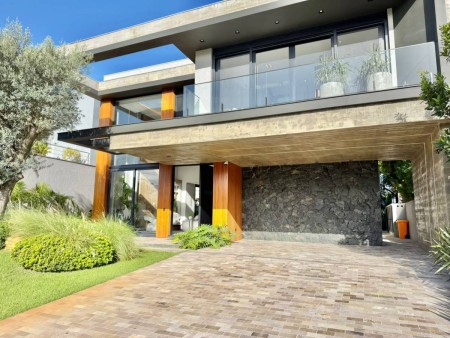 Casa em Condomínio 5 dormitórios em Capão da Canoa | Ref.: 10286